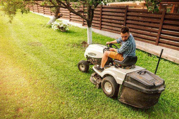 Cost of Industrial Lawn Mowing in Columbus